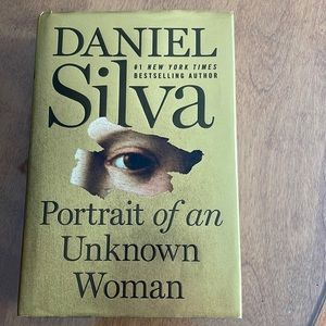 🎁 3/$15 - Portrait of an Unknown Woman by Daniel Silva, Hardcover